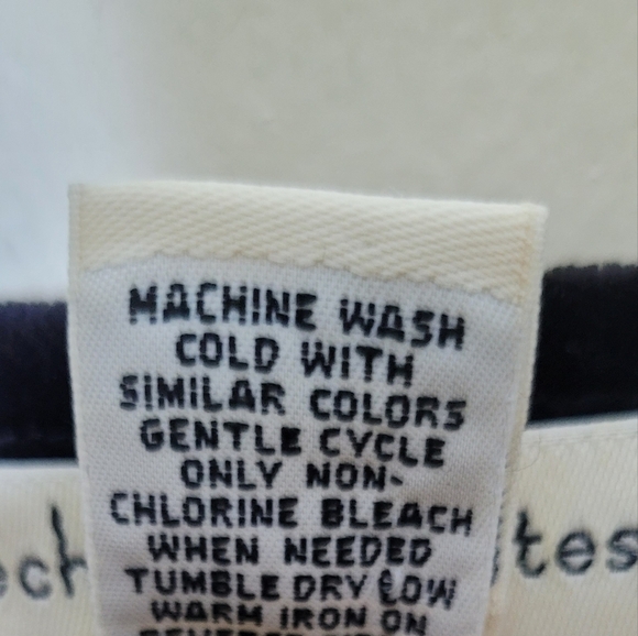 Bechamel Holiday Velvet Top PL Snowflakes Rhinestone Winter Christmas Party - Picture 7 of 7